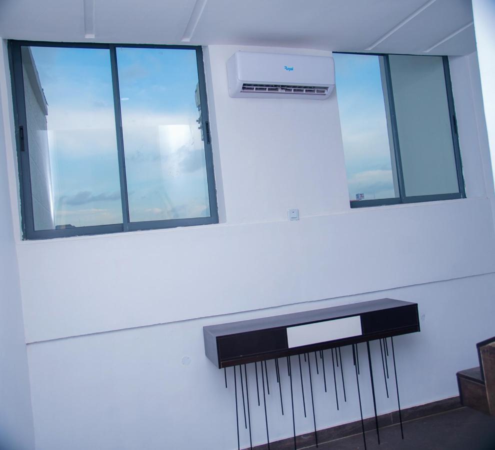 Hotel Capitol 4*
